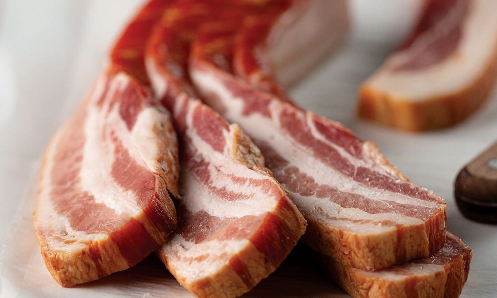 1 Inch Sliced Bacon (15lb/cs) - Hobb's